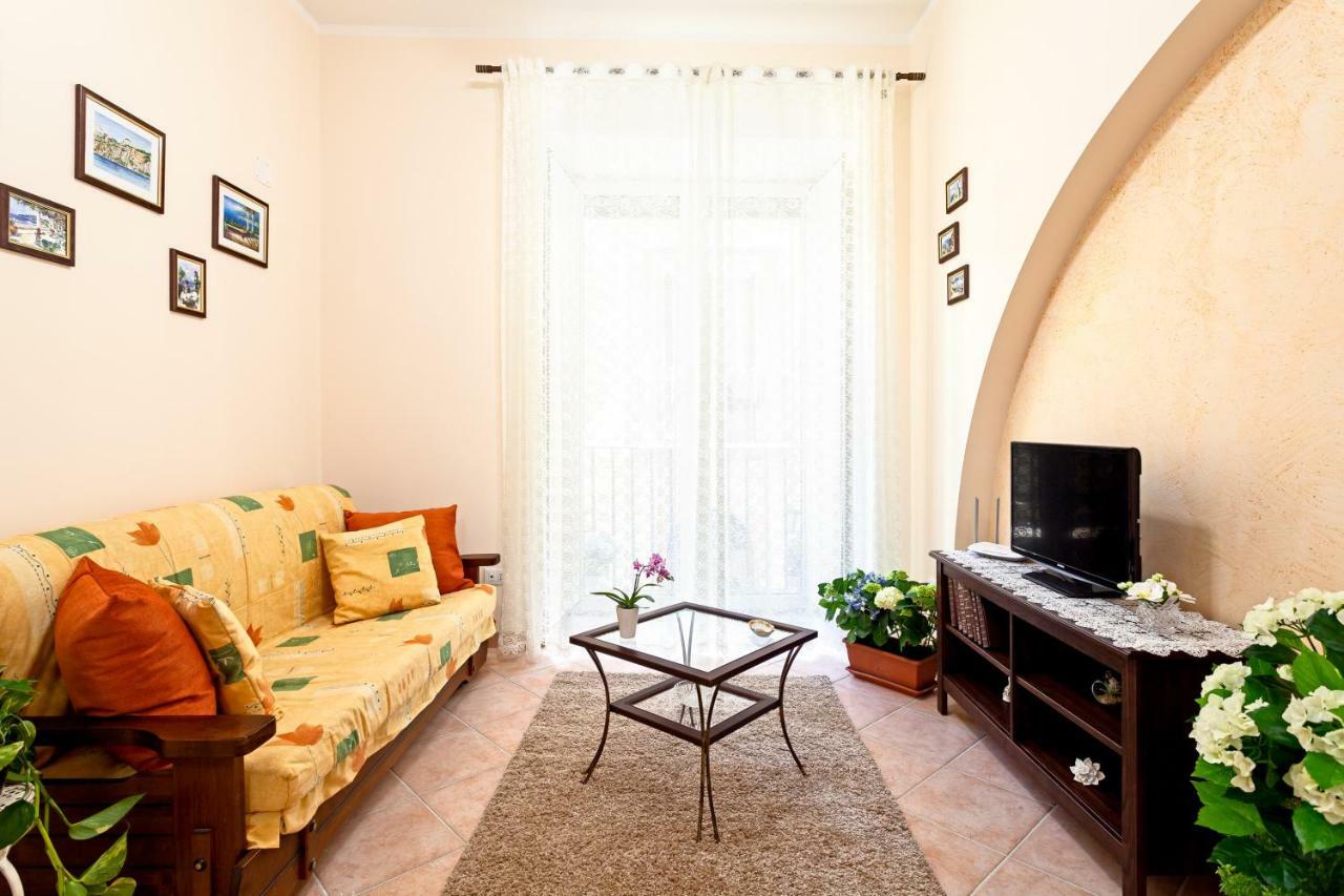 Doris House Sorrento Apartment ภายนอก รูปภาพ