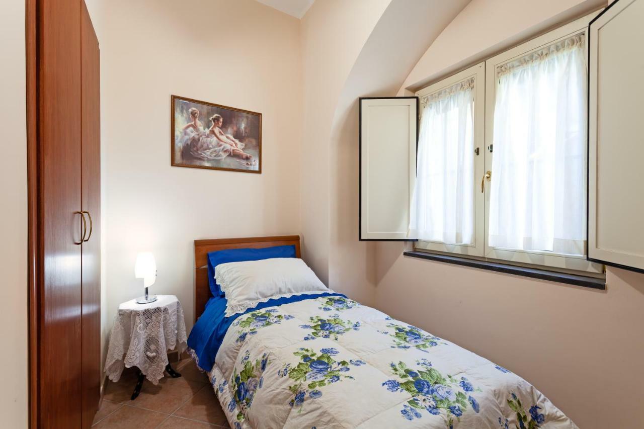 Doris House Sorrento Apartment ภายนอก รูปภาพ